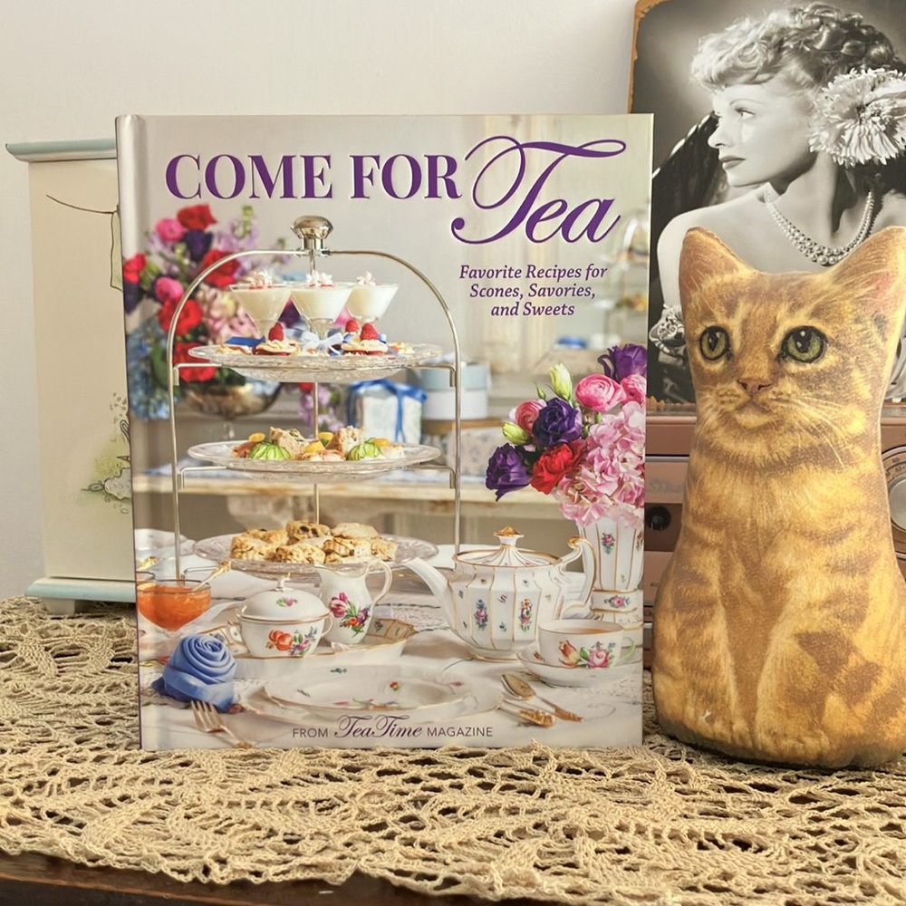 NWOT Gorgeous “Come for Tea” 🫖 Recipe Book
